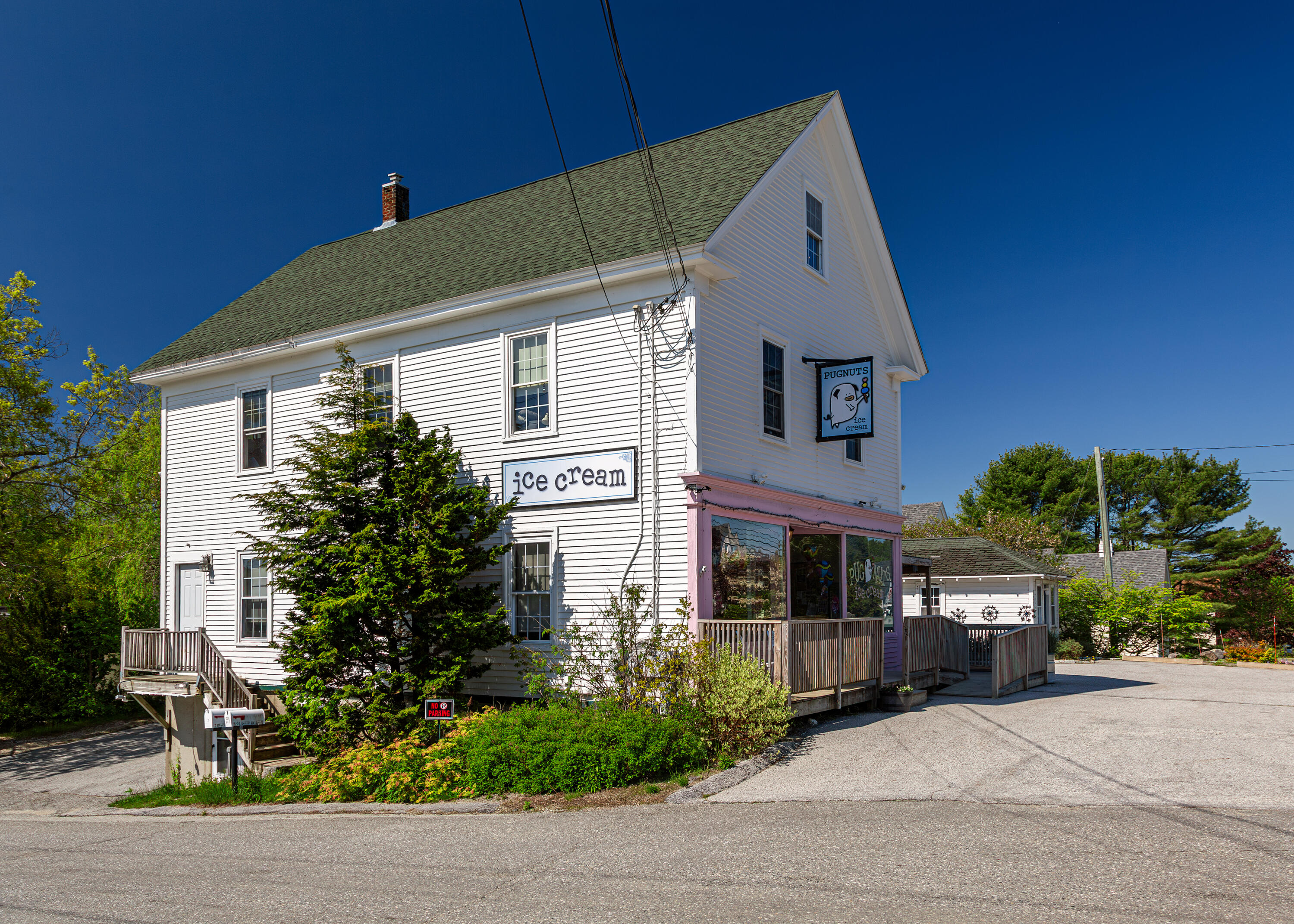 1276 Surry Road Surry ME 04684