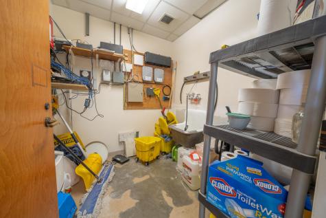 11 Airport Road Belfast ME 04915