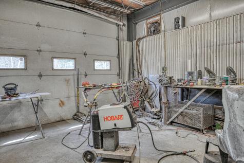 1235 Us-202 Winthrop ME 04364