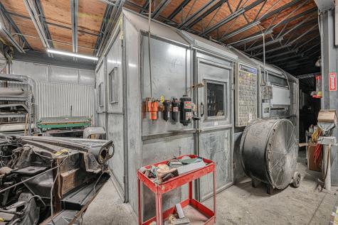 1235 Us-202 Winthrop ME 04364