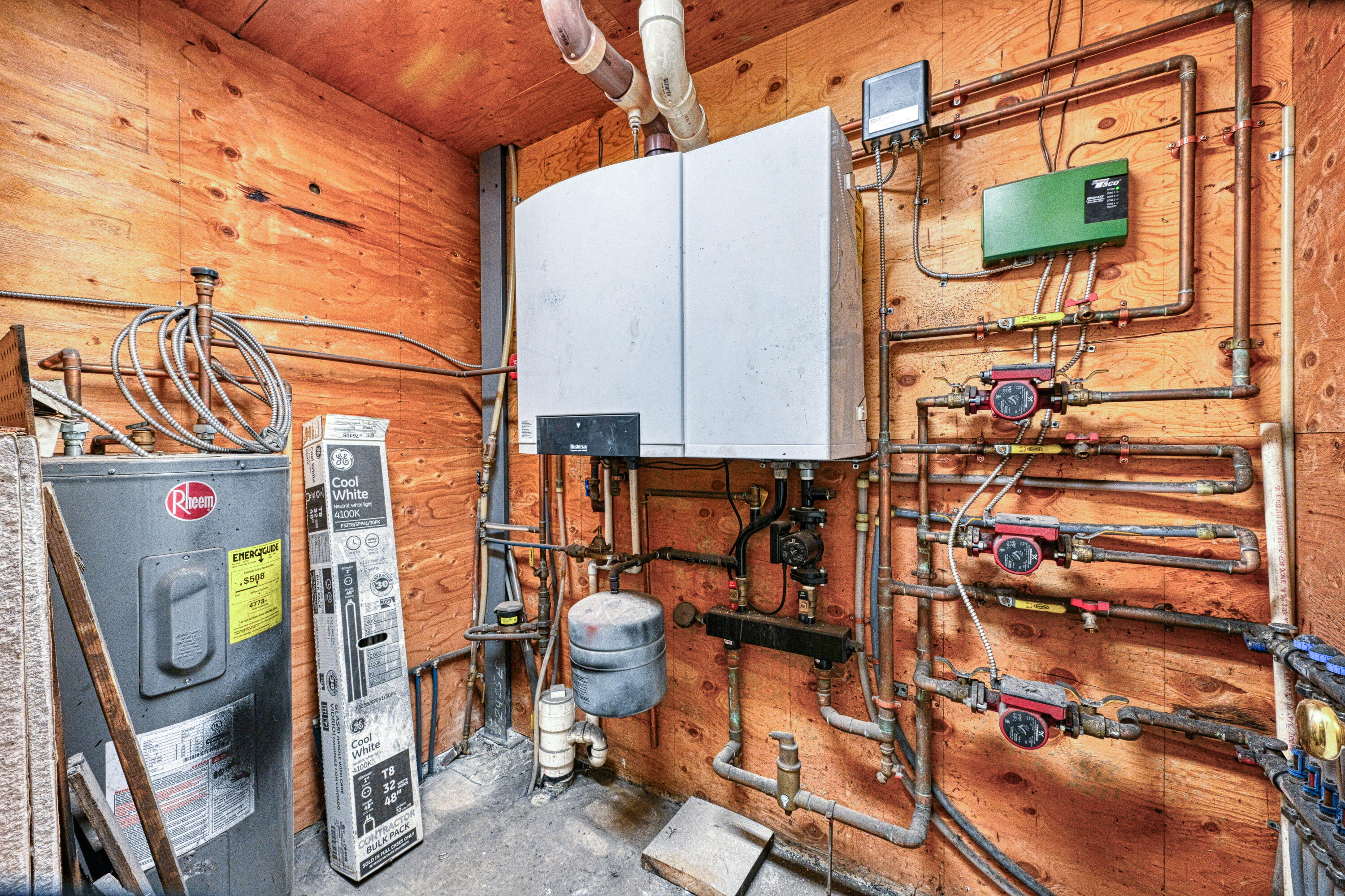 1235 Us-202 Winthrop ME 04364