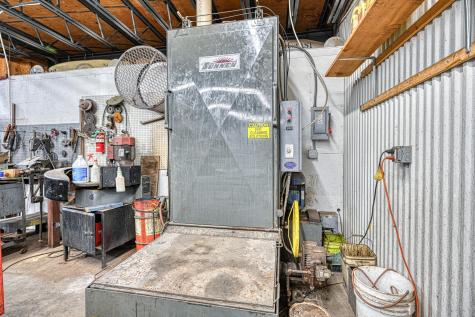 1235 Us-202 Winthrop ME 04364