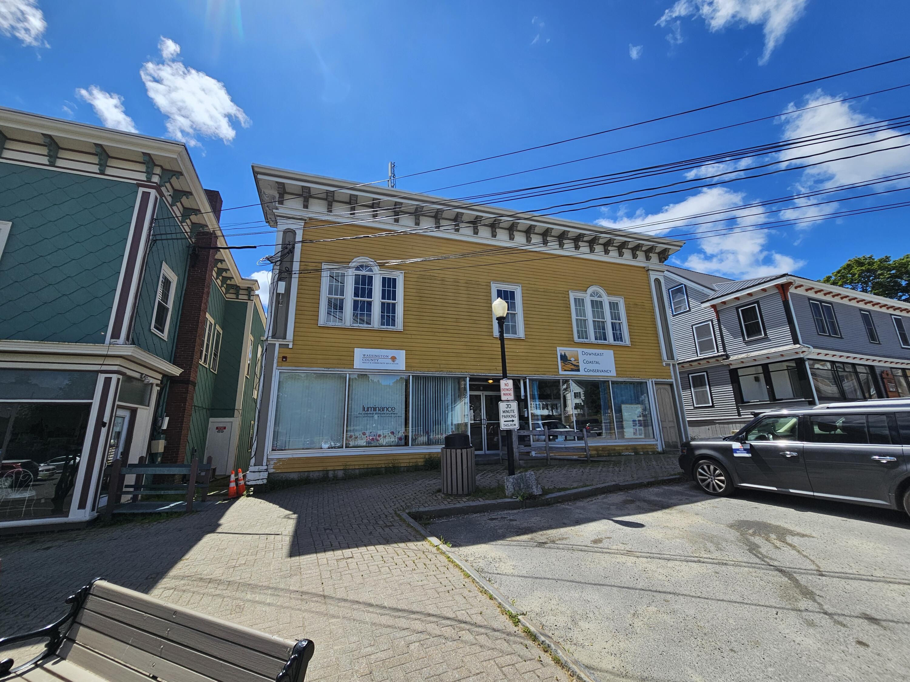 6 Colonial Way Machias ME 04654