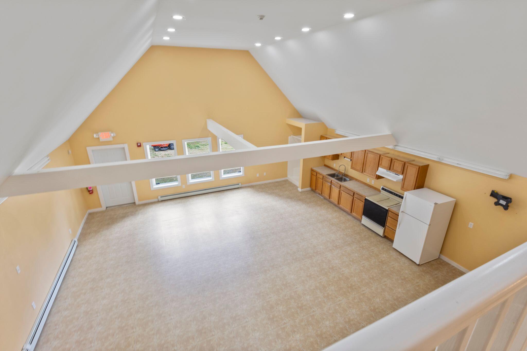 204 Gray Road Cumberland ME 04021