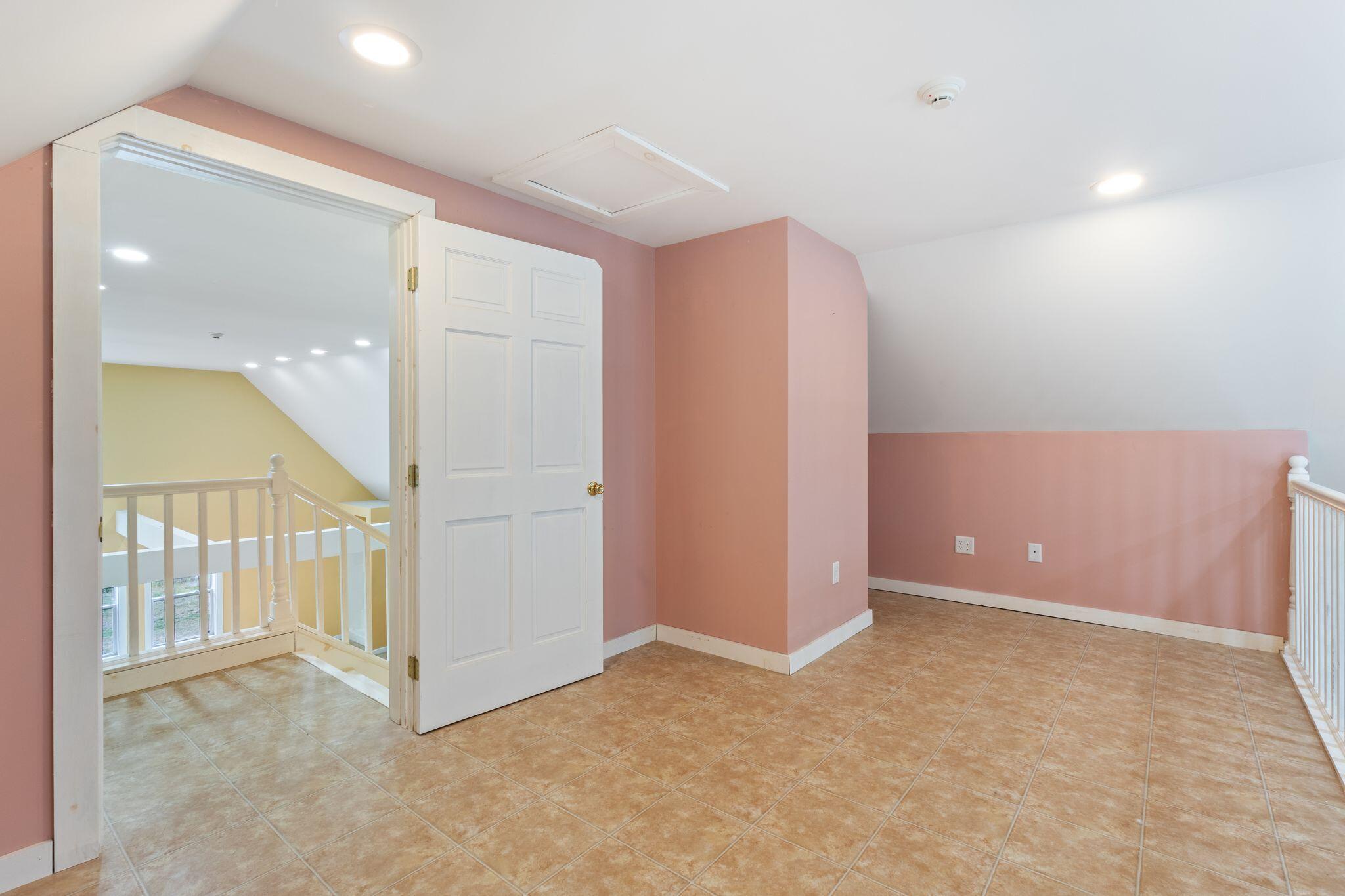 204 Gray Road Cumberland ME 04021