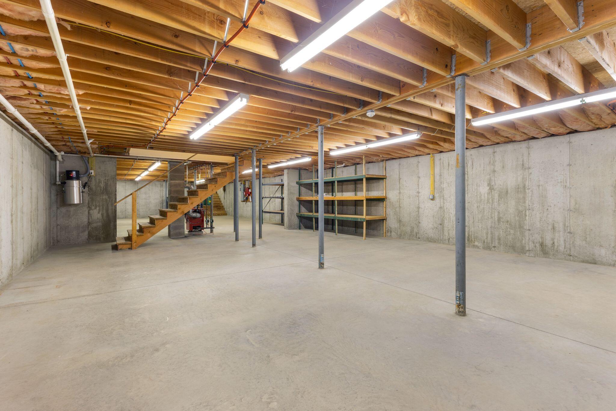 204 Gray Road Cumberland ME 04021