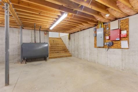 204 Gray Road Cumberland ME 04021
