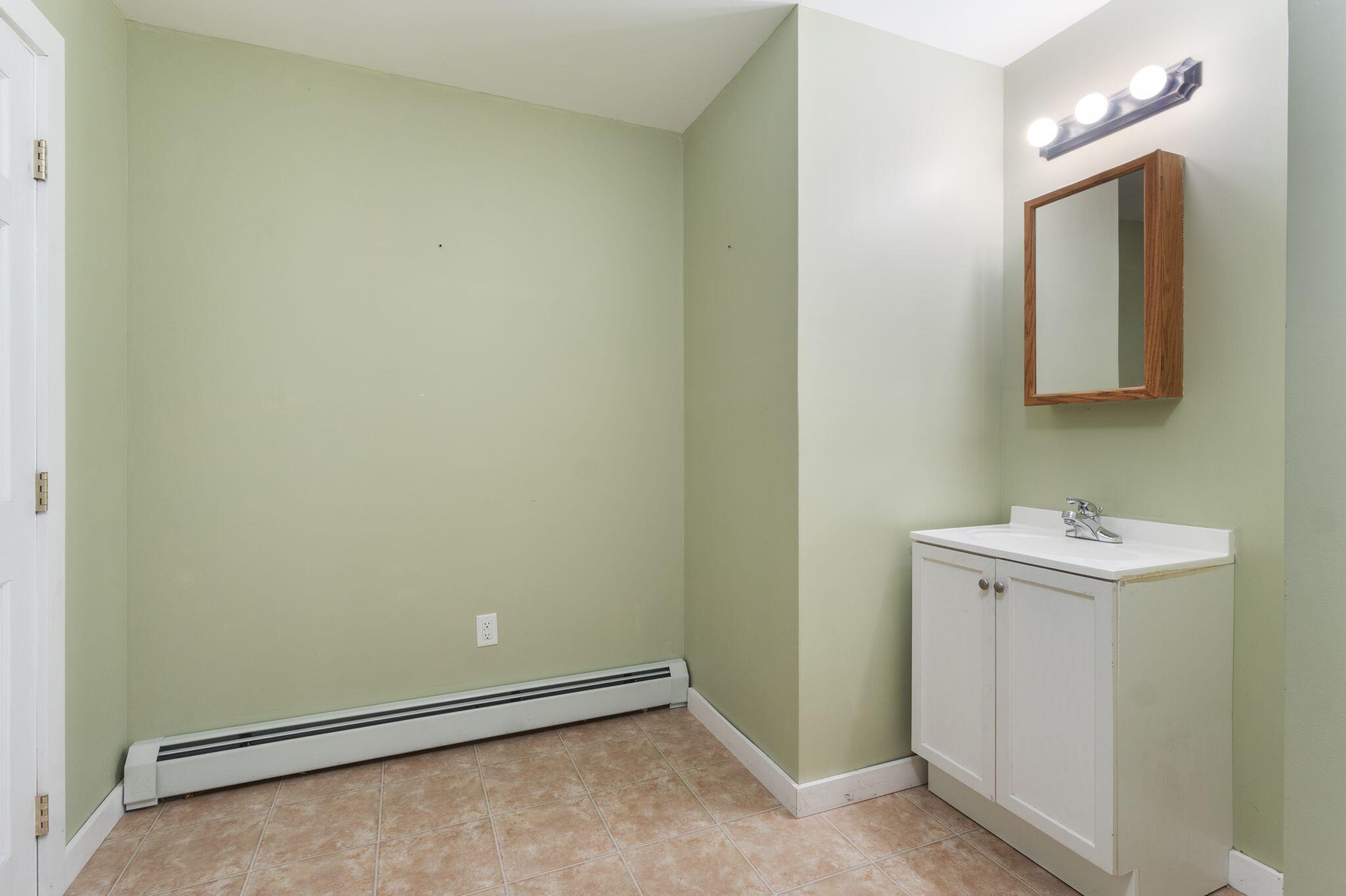 204 Gray Road Cumberland ME 04021