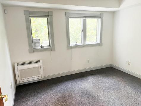 62 Portland Road Kennebunk ME 04043