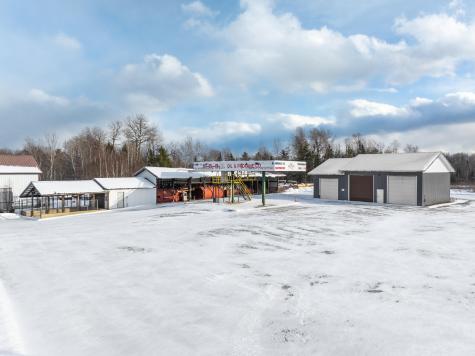 Howland ME 04448