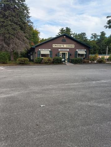 1223 Roosevelt Trail Raymond ME 04071