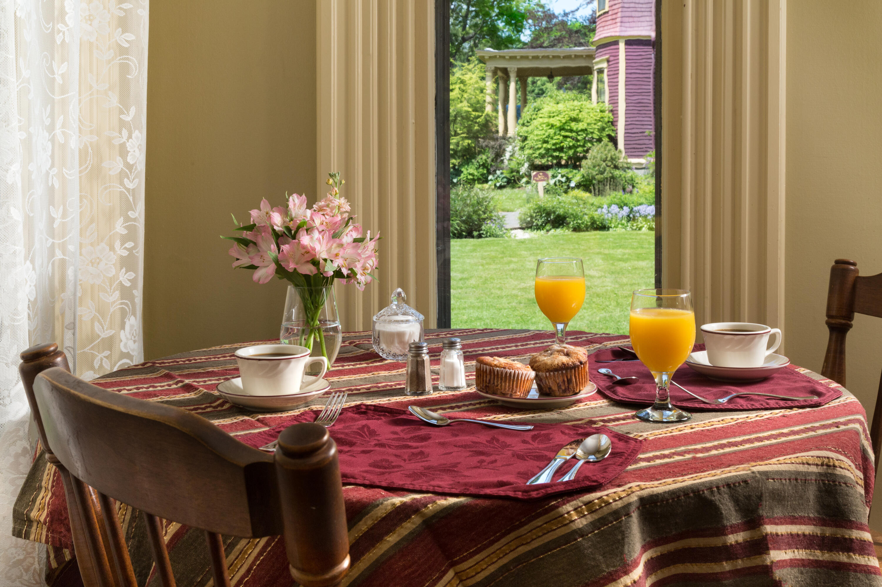 73 Talbot Avenue Rockland ME 04841