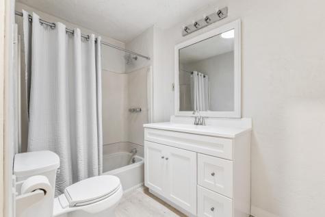 251 N North High Street Bridgton ME 04009