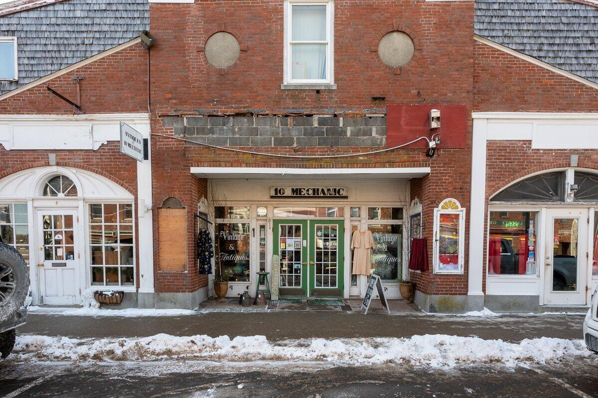 10 Mechanic Street Camden ME 04843