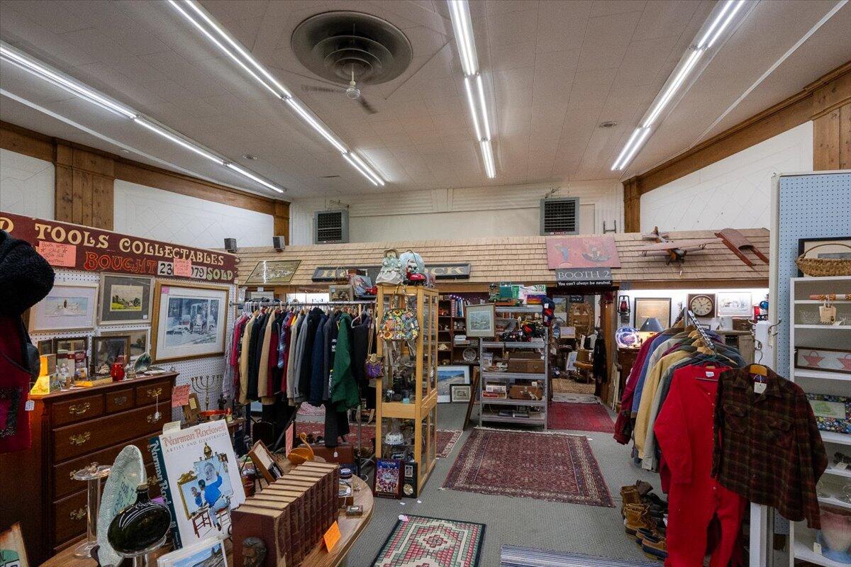 10 Mechanic Street Camden ME 04843