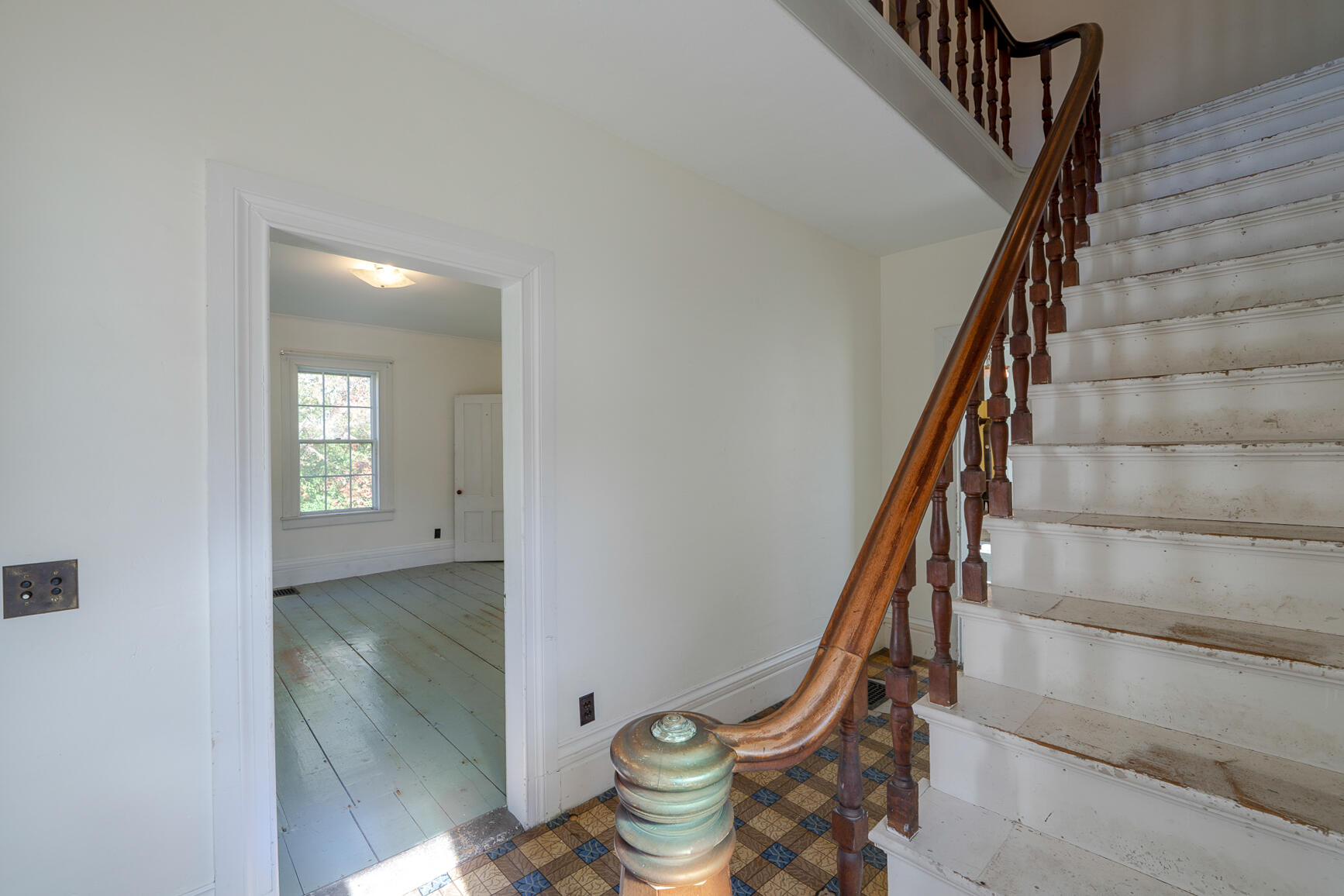 119 Main Street Whitefield ME 04353