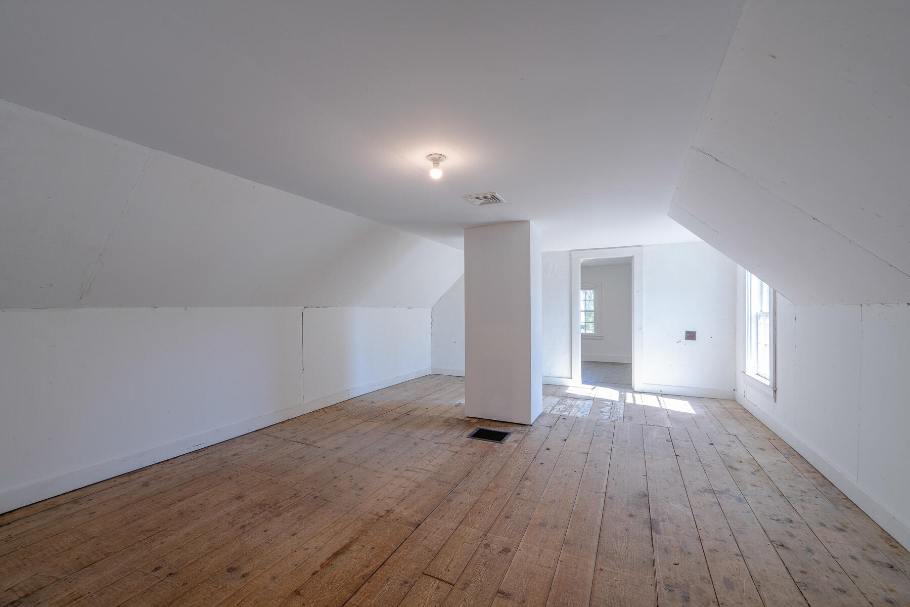 119 Main Street Whitefield ME 04353