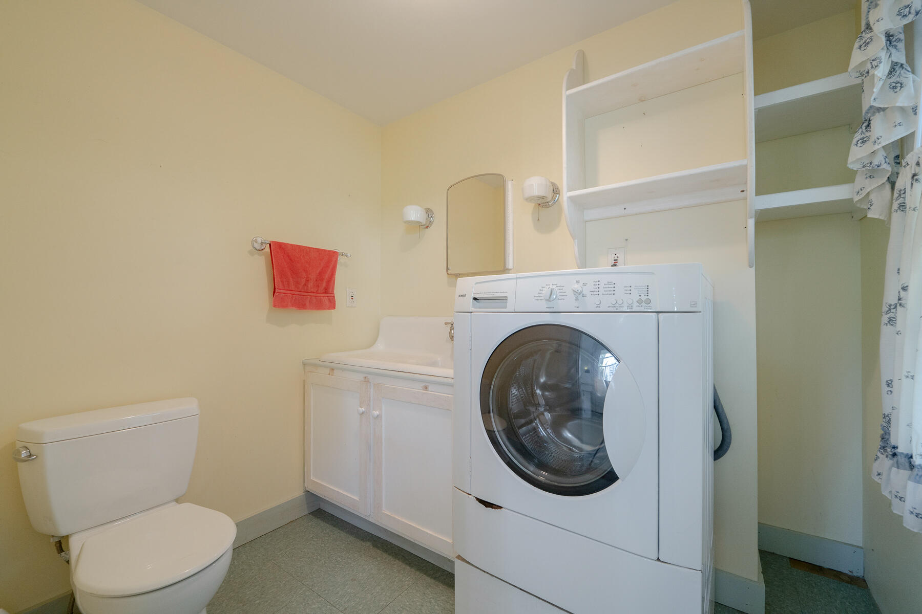 119 Main Street Whitefield ME 04353