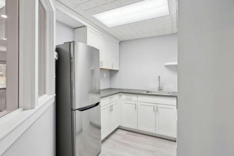 1662 Post Road Wells ME 04090