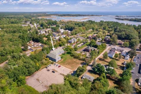 1662 Post Road Wells ME 04090