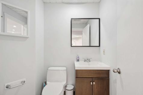 1662 Post Road Wells ME 04090