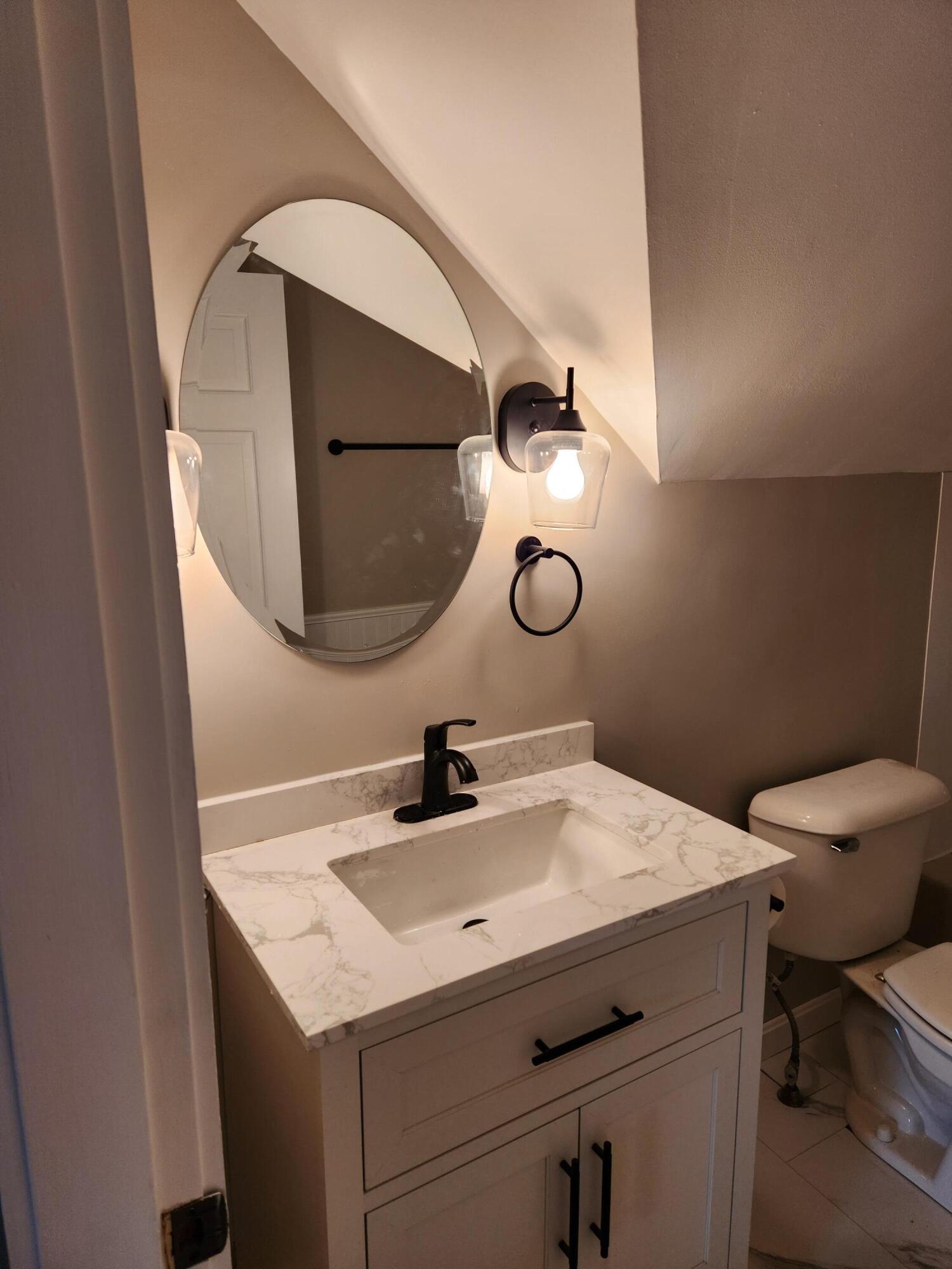 176 Us Route 1 Freeport ME 04032