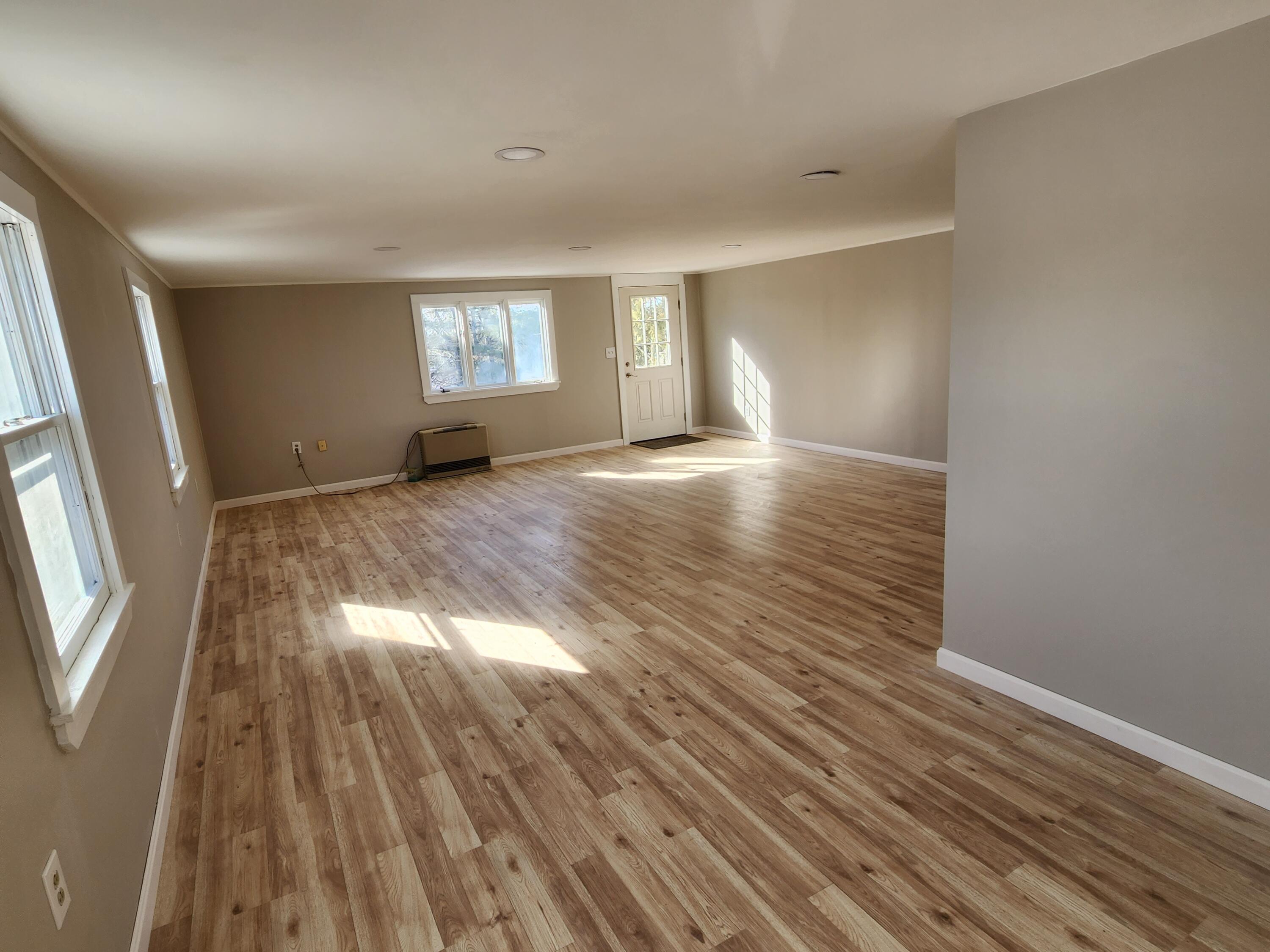 176 Us Route 1 Freeport ME 04032