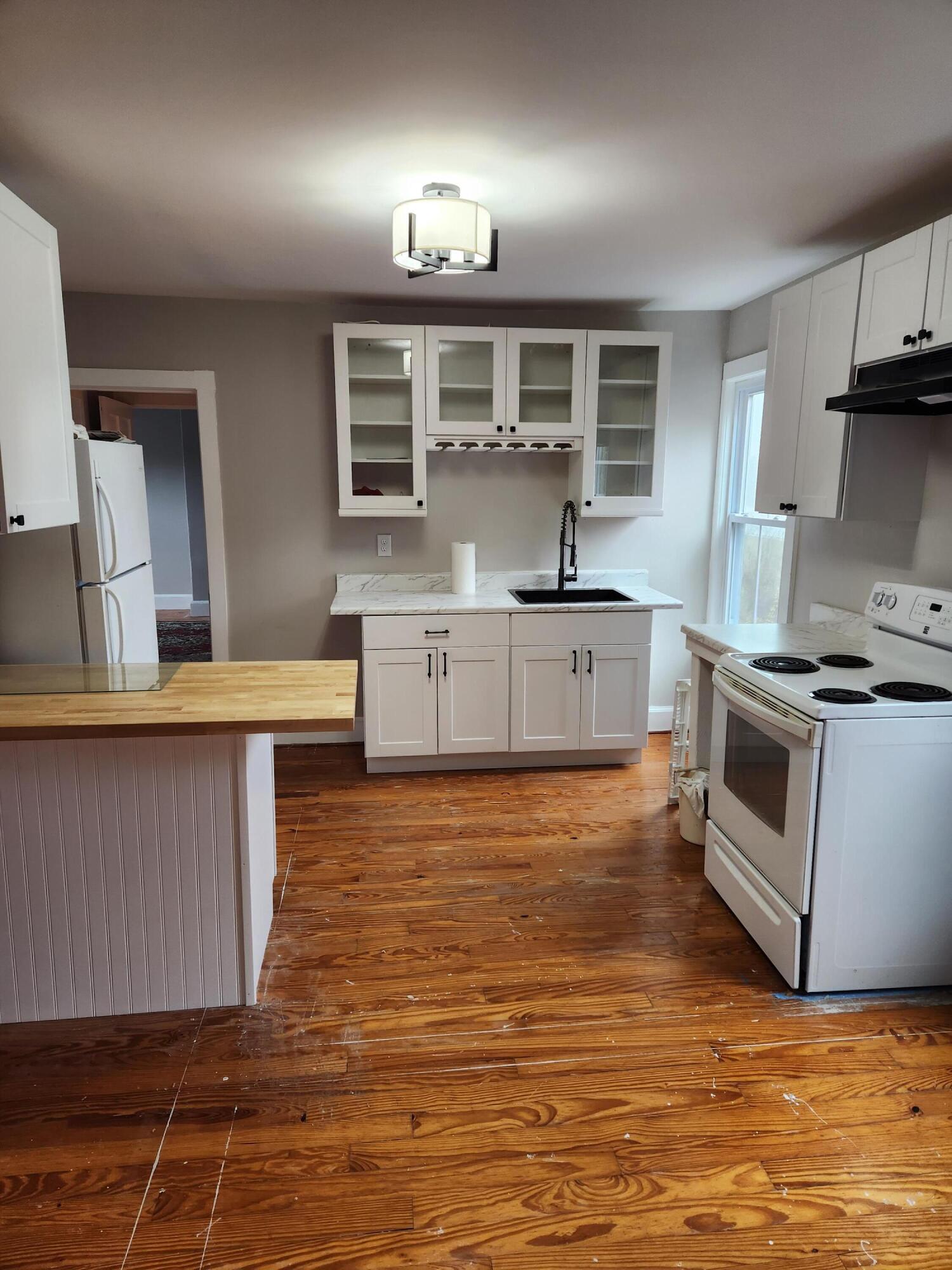 176 Us Route 1 Freeport ME 04032