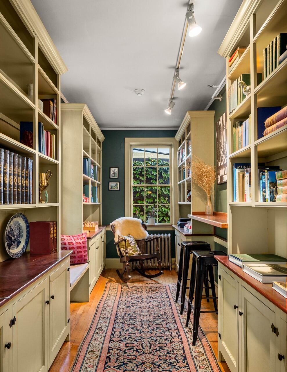 5 Lindsey Street Rockland ME 04841