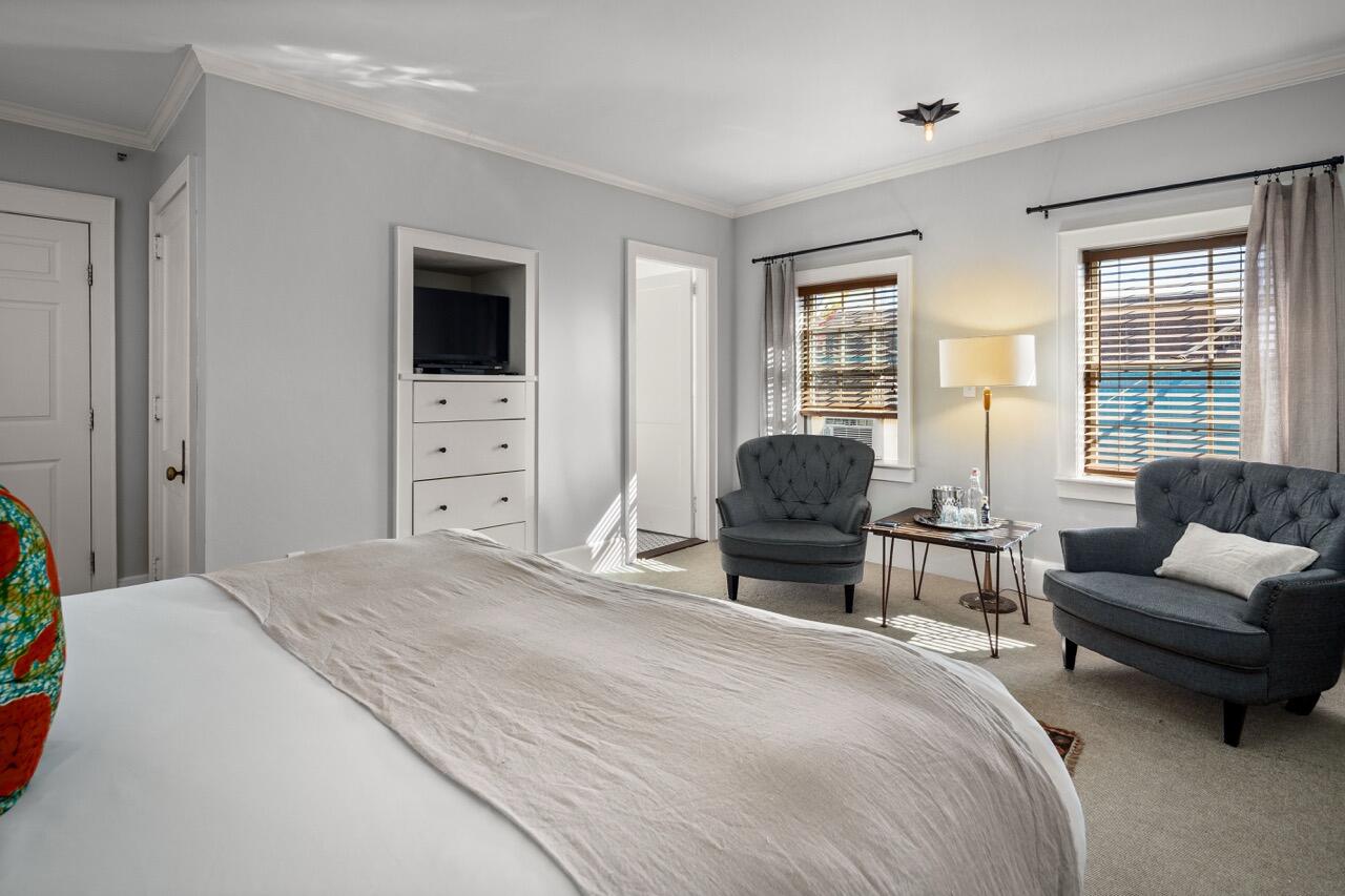 5 Lindsey Street Rockland ME 04841