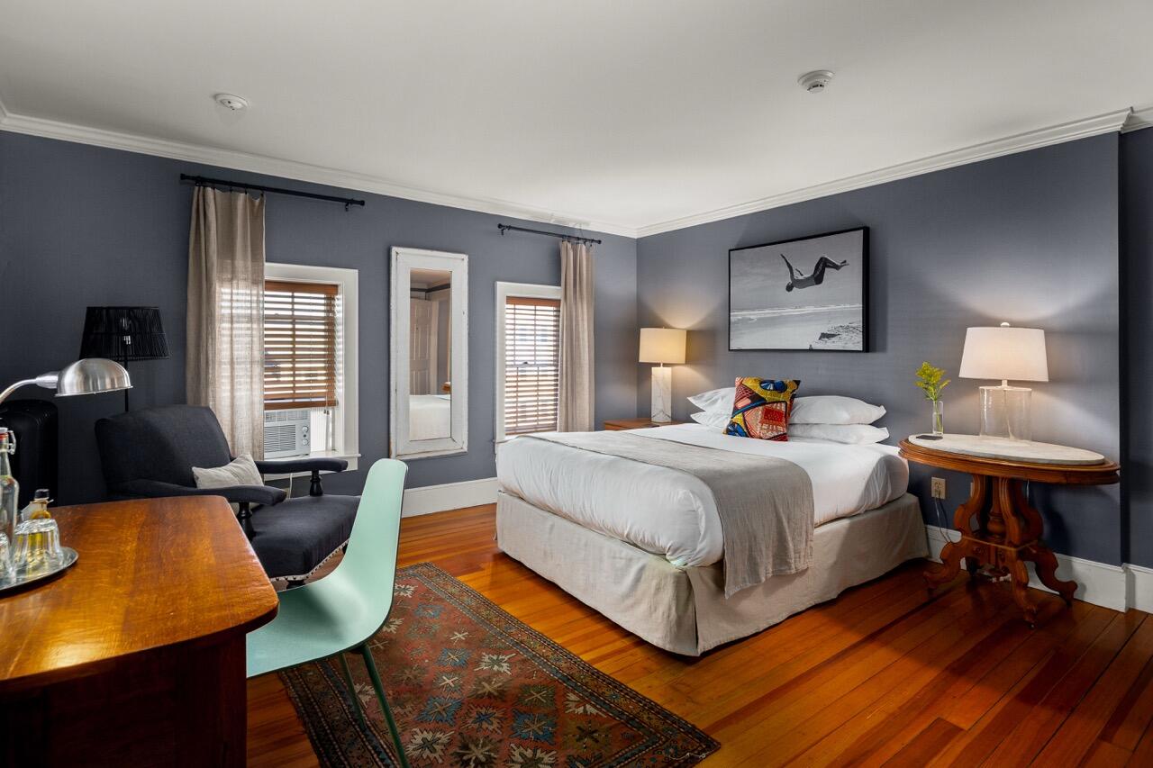 5 Lindsey Street Rockland ME 04841