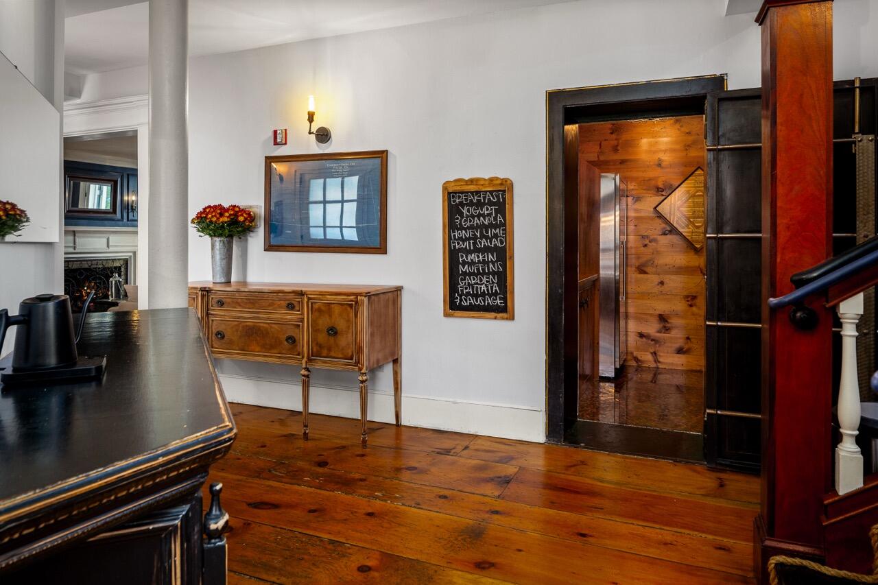 5 Lindsey Street Rockland ME 04841