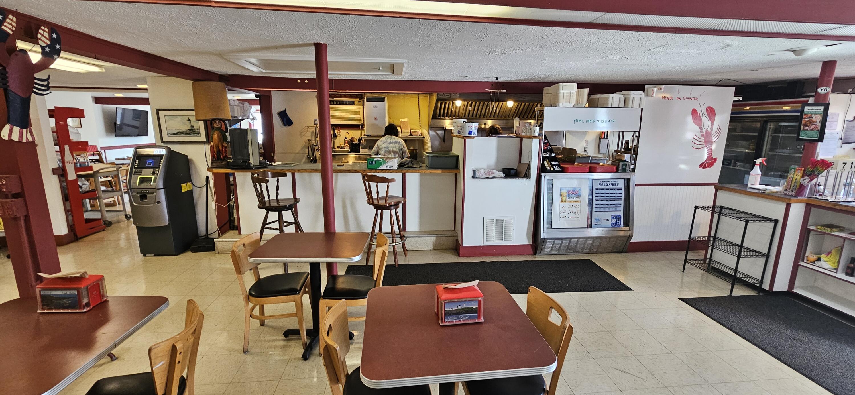 10 Shore Road York ME 03909