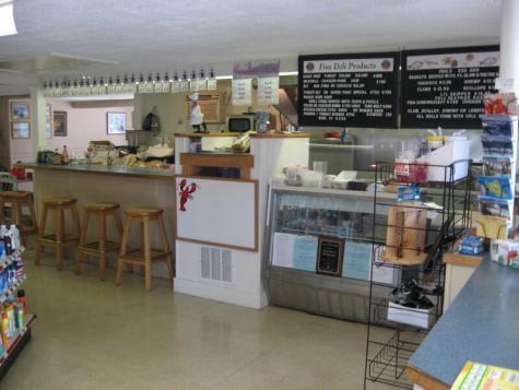 10 Shore Road York ME 03909