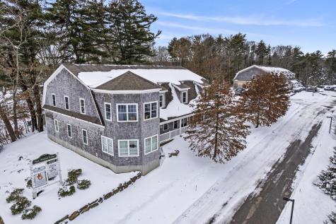 1132 Us Route 1 York ME 03909