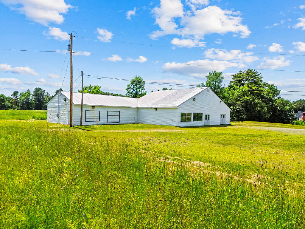 53 Neck Road Benton ME 04901