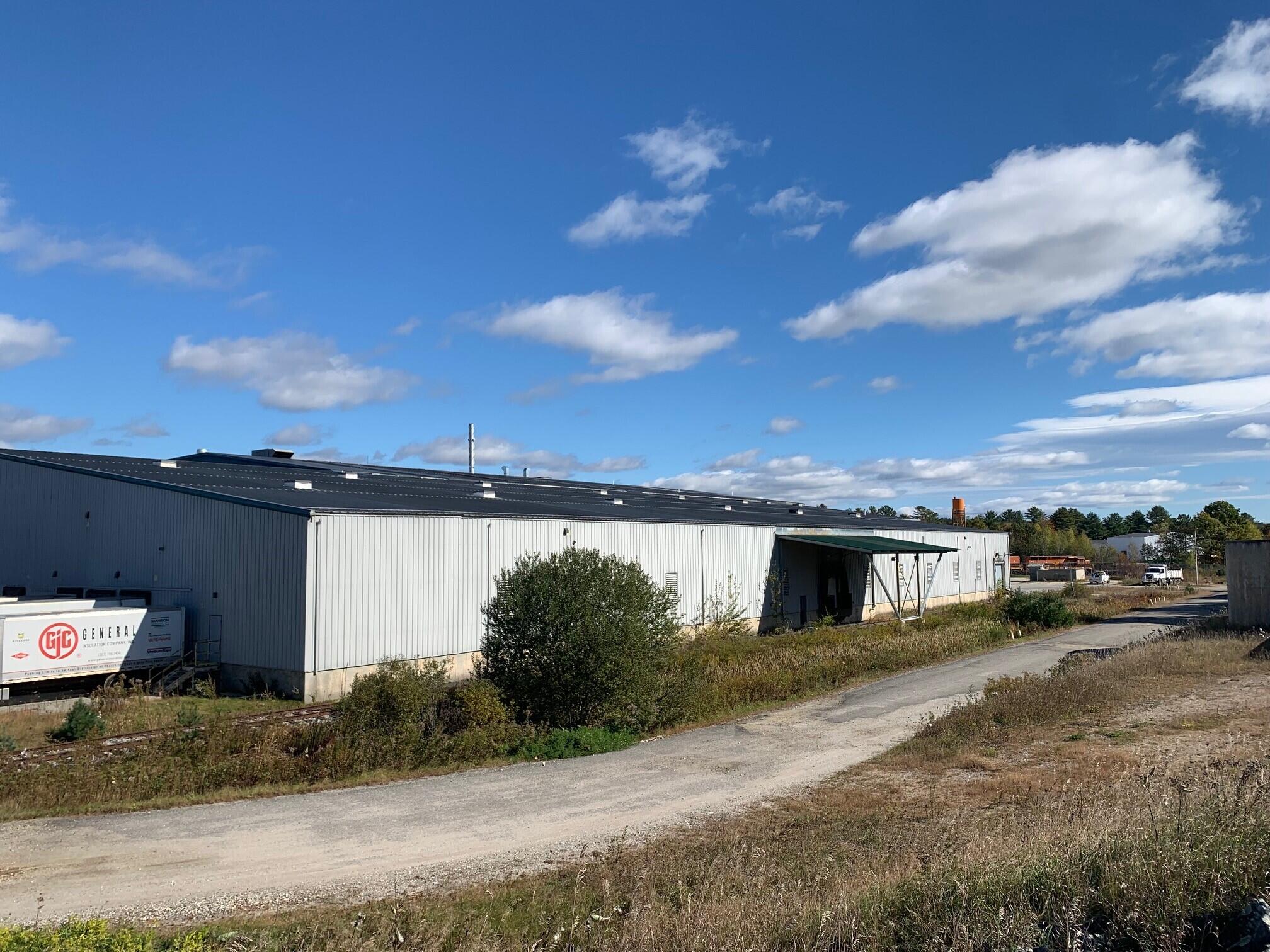 586 Lewiston Junction Road Auburn ME 04210