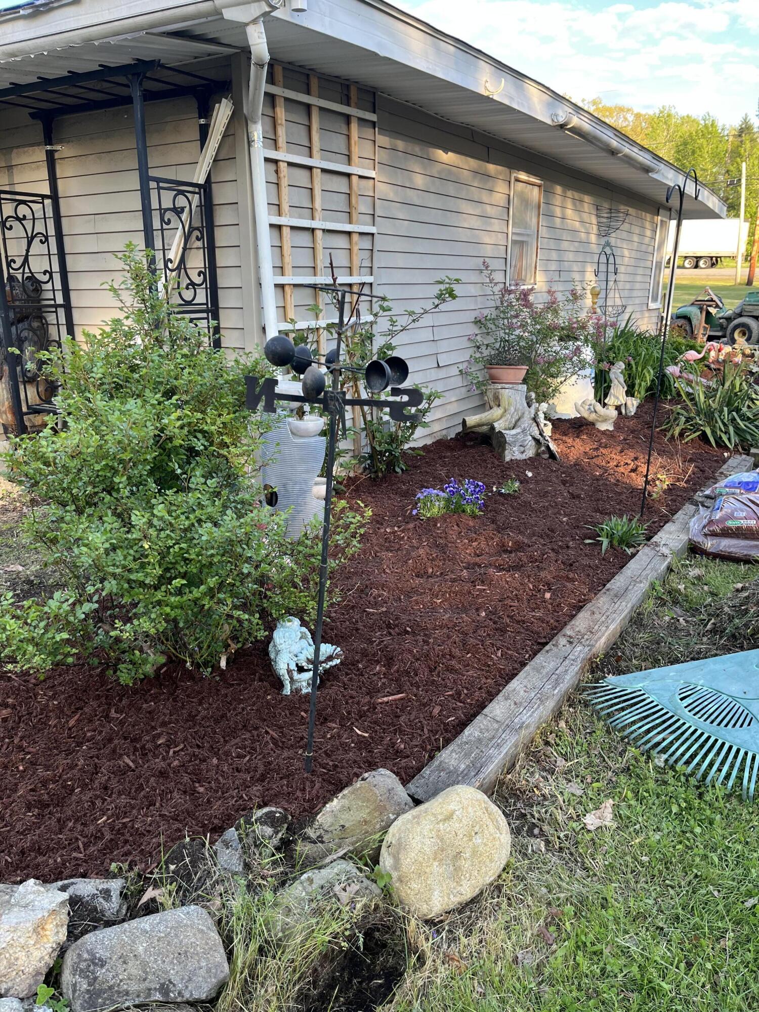 400 Us Route 1 Edgecomb ME 04556