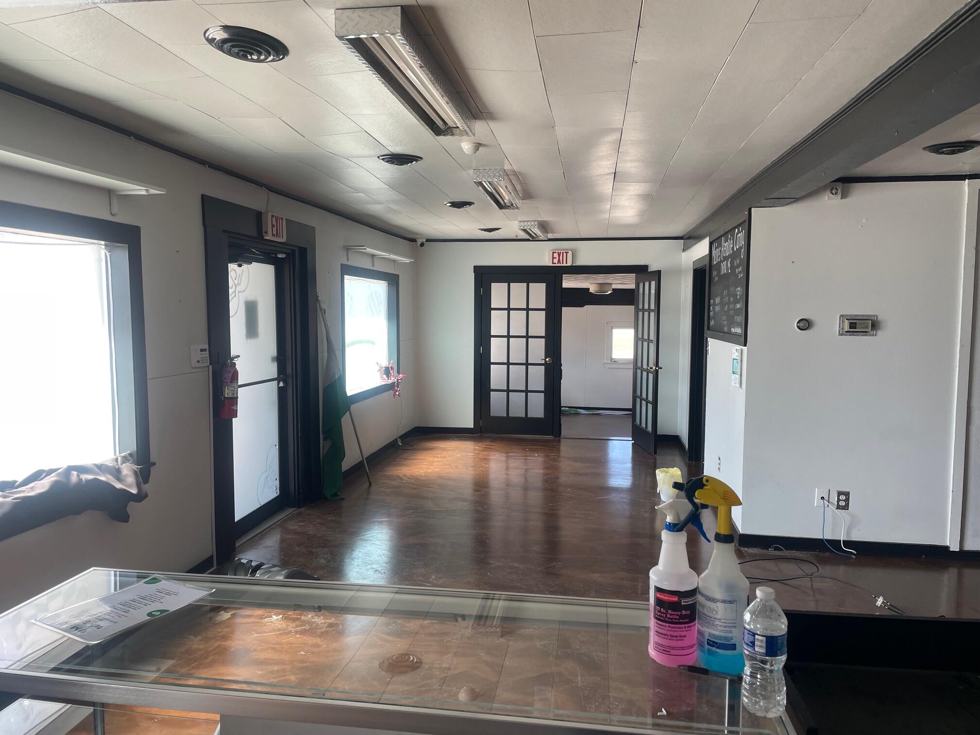 901 Main Street Oxford ME 04270