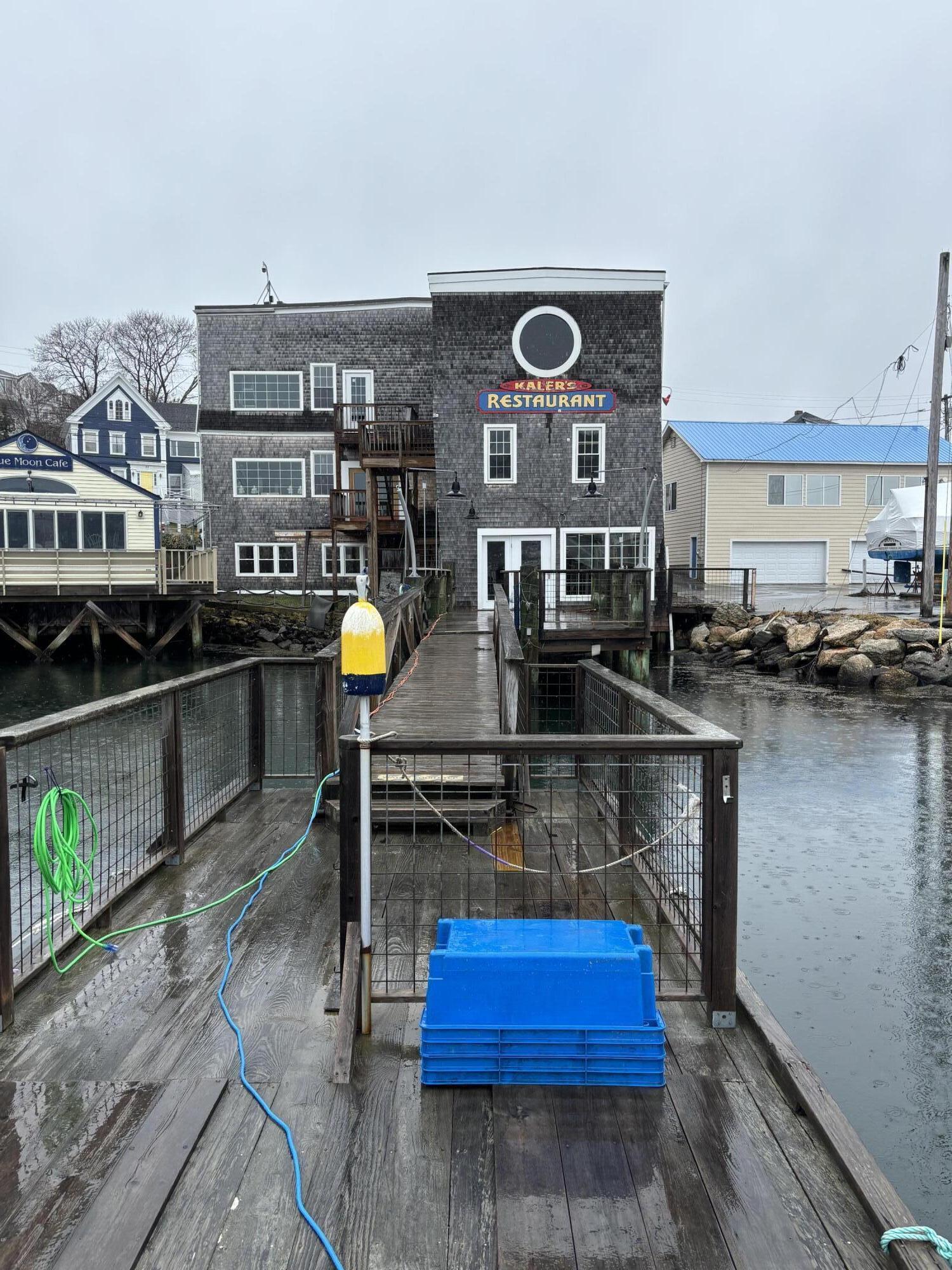 48 Commercial Street Boothbay Harbor ME 04538