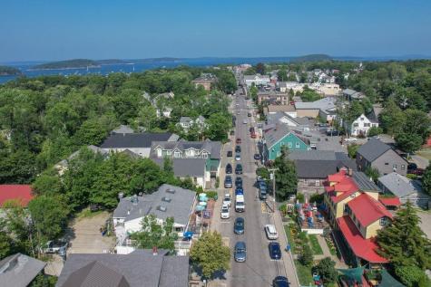 131 Cottage Street Bar Harbor ME 04609