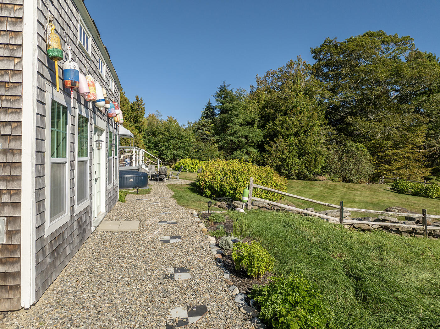 2813 Atlantic Highway Lincolnville ME 04849