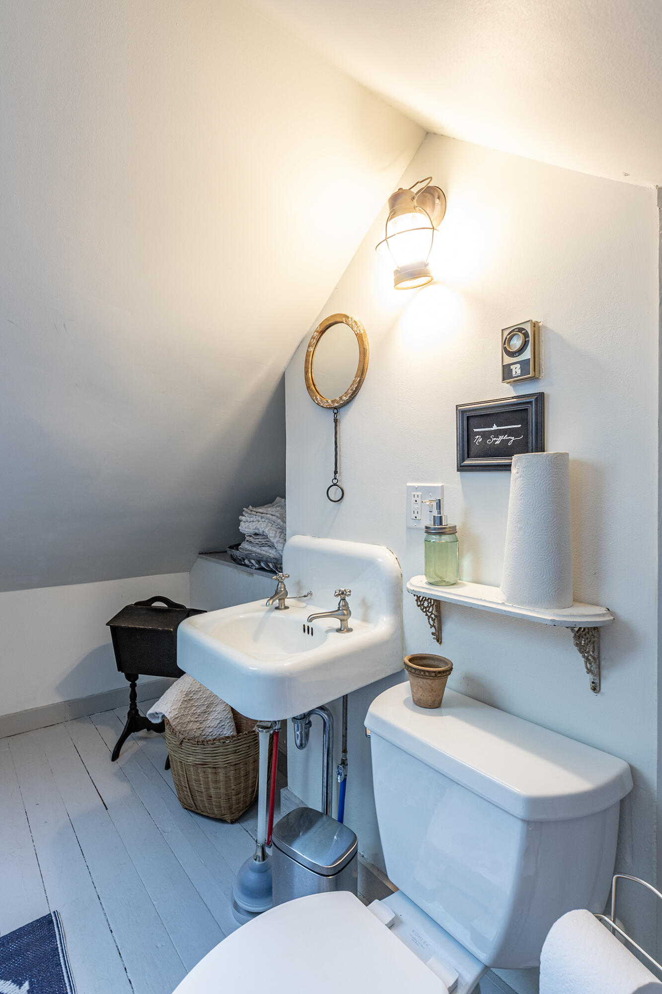 2813 Atlantic Highway Lincolnville ME 04849