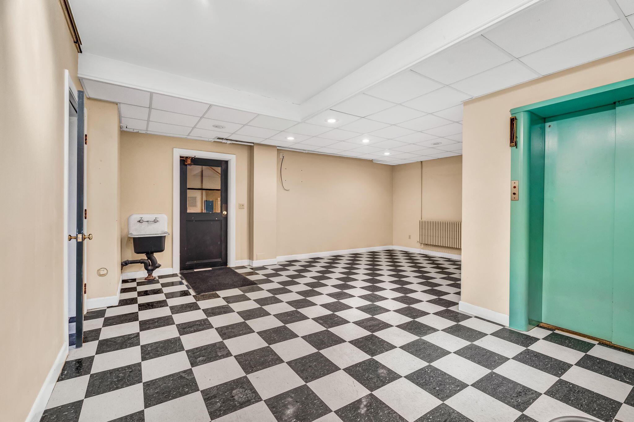 164 Madison Avenue Skowhegan ME 04976