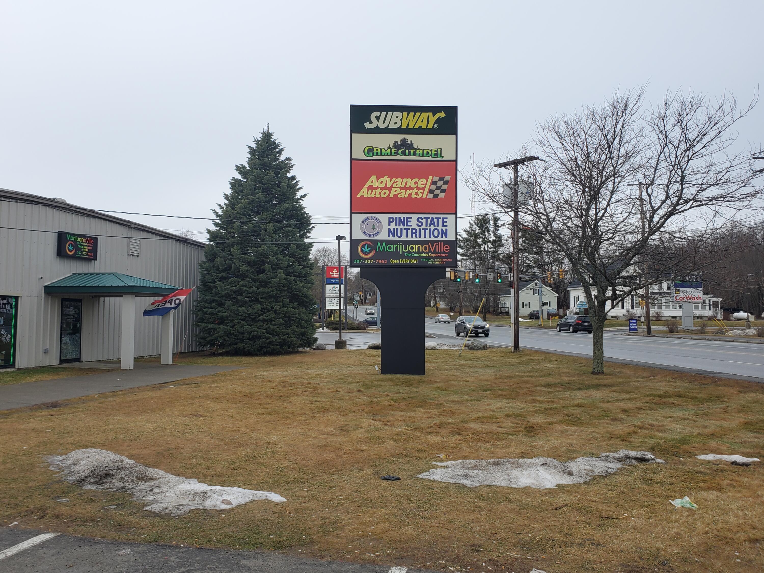 720 Broadway Bangor ME 04401