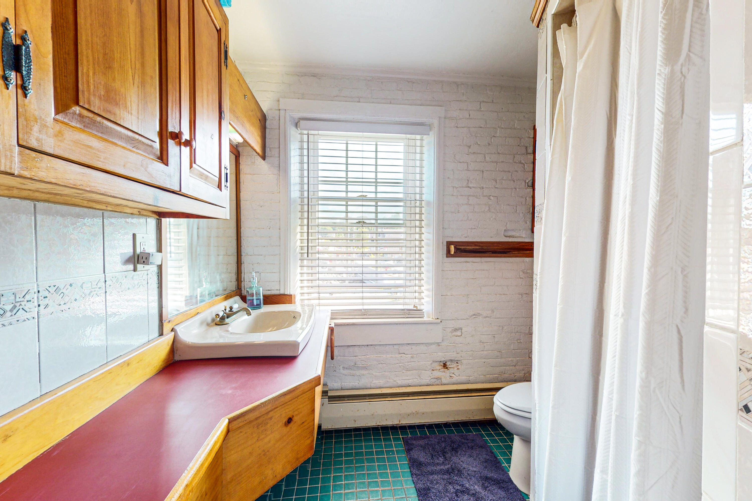 2531 Atlantic Highway Lincolnville ME 04849