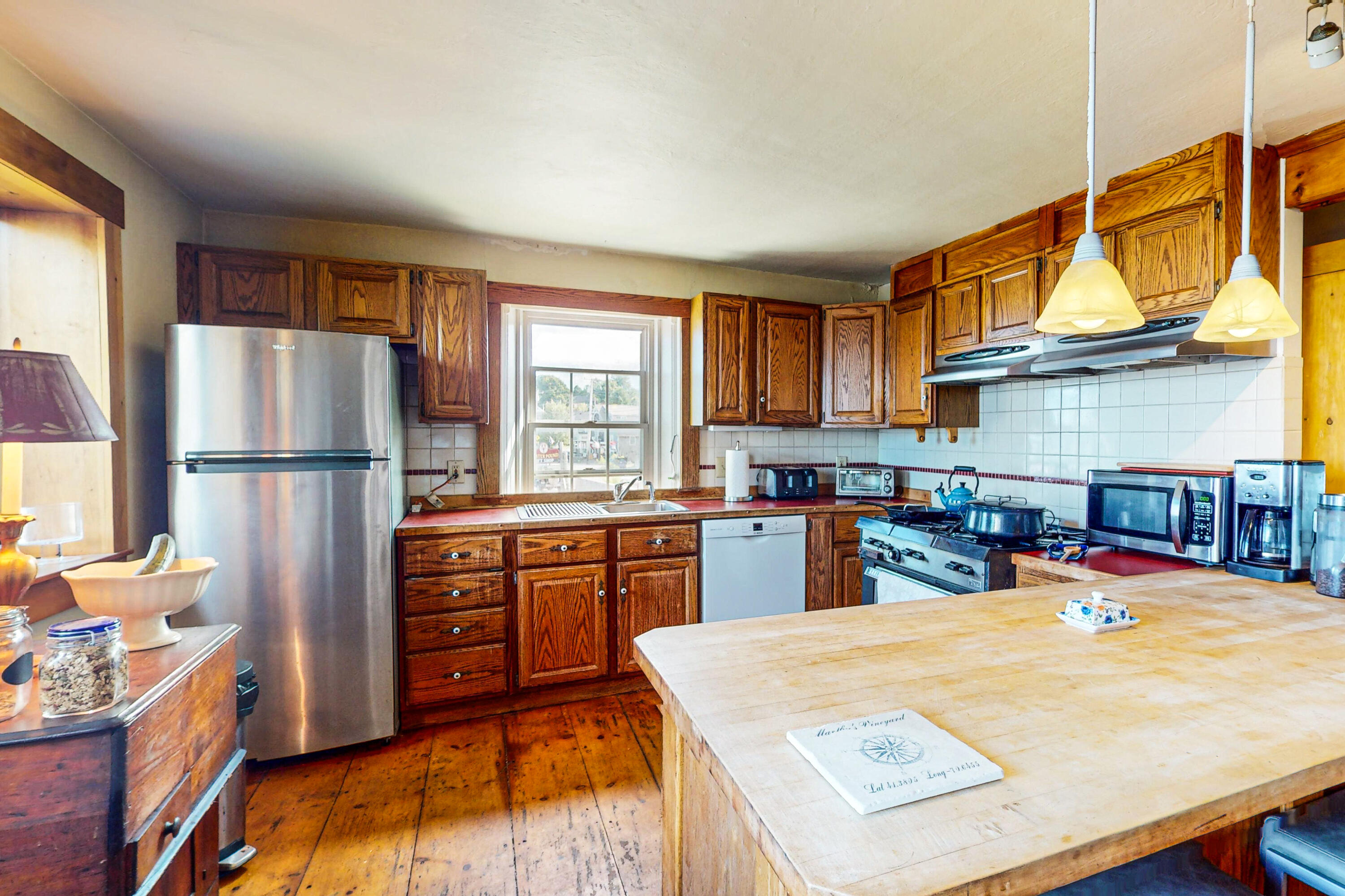 2531 Atlantic Highway Lincolnville ME 04849