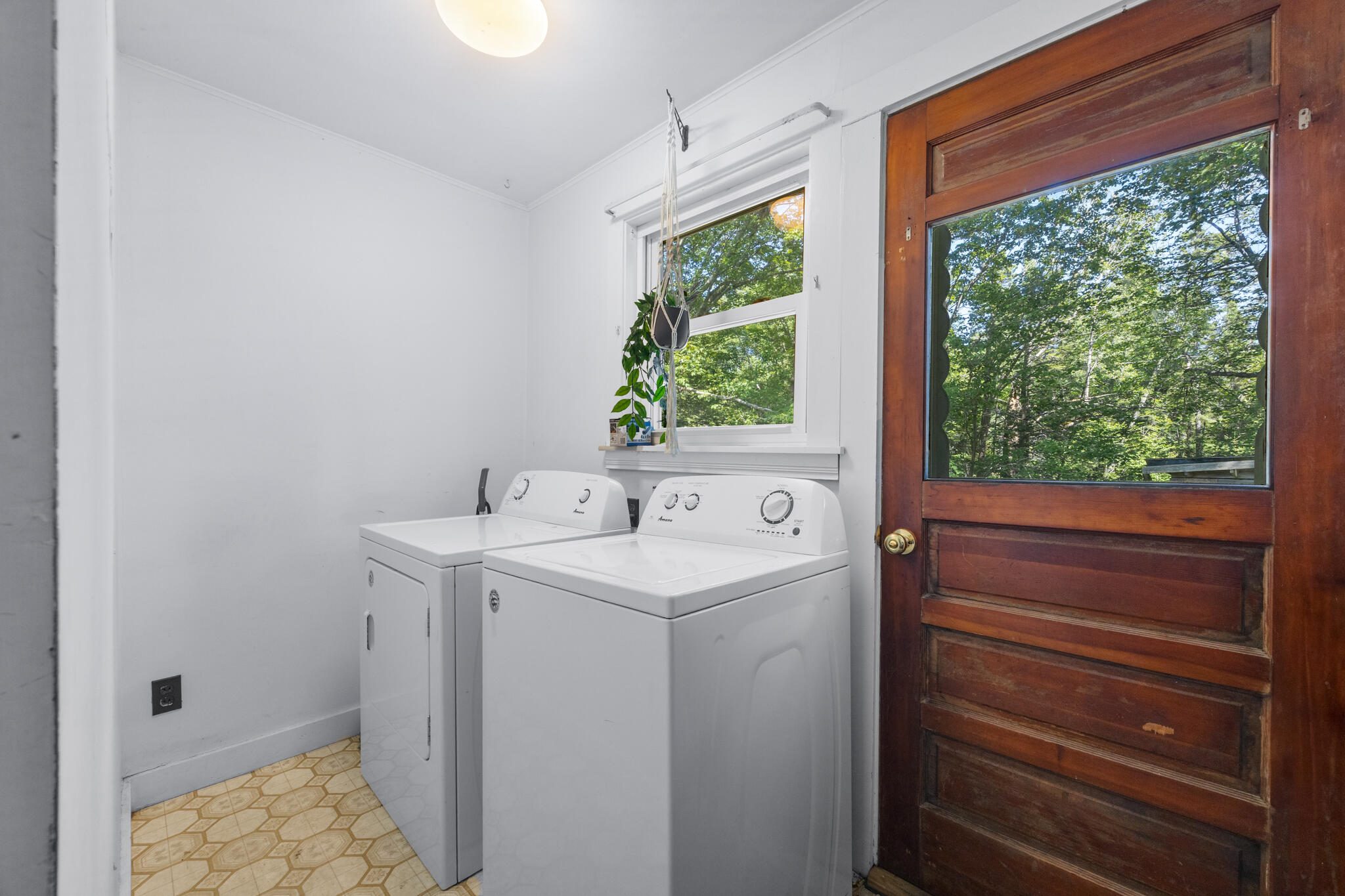 111 Bass Harbor Road Southwest Harbor ME 04679