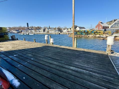 13B Clamshell Alley Vinalhaven ME 04863