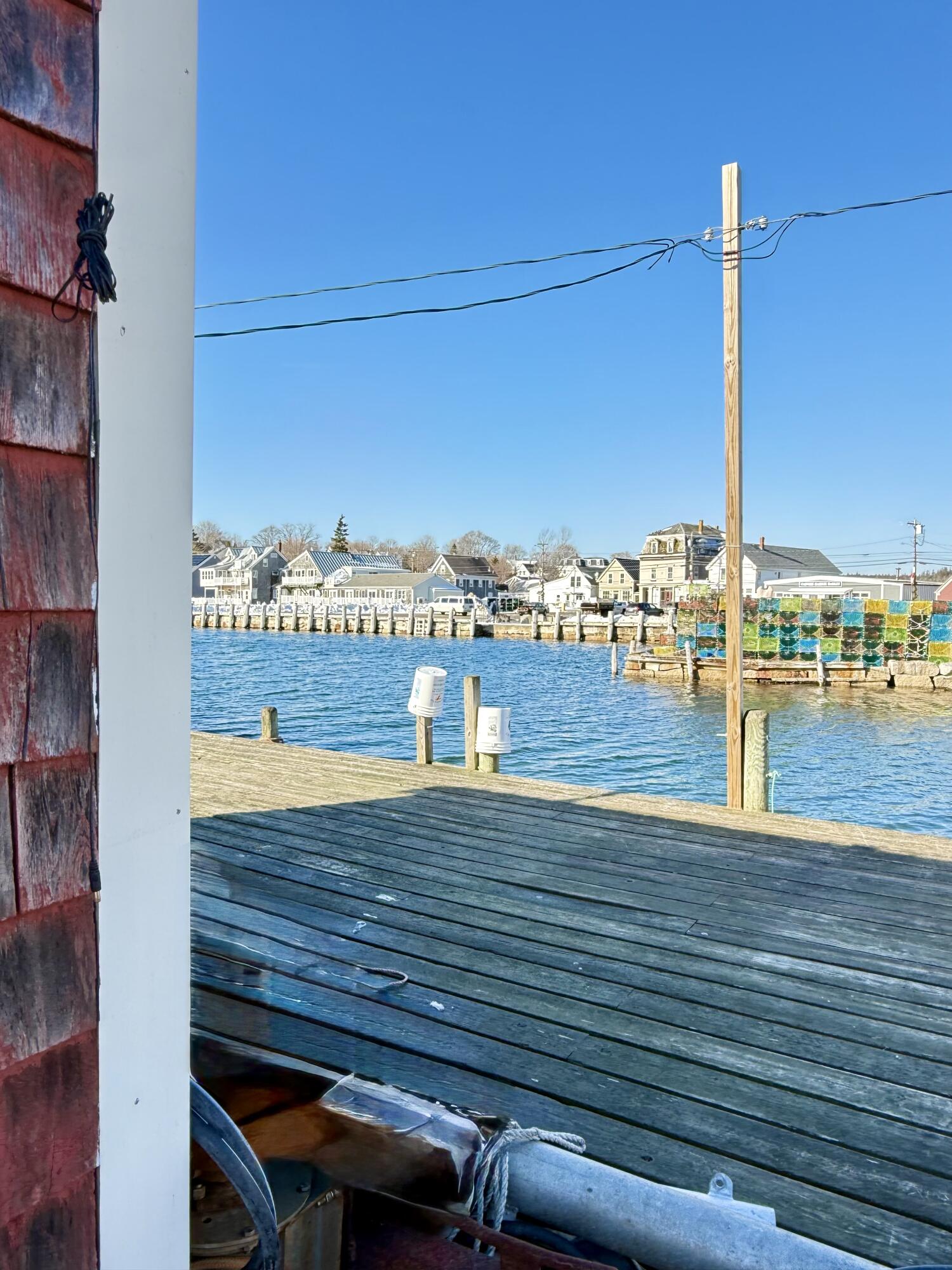 13B Clamshell Alley Vinalhaven ME 04863